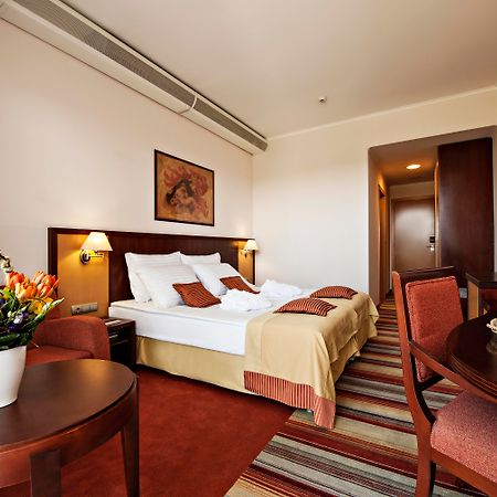 Grand Hotel Primus - Terme Ptuj - Sava Hotels & Resorts ภายนอก รูปภาพ