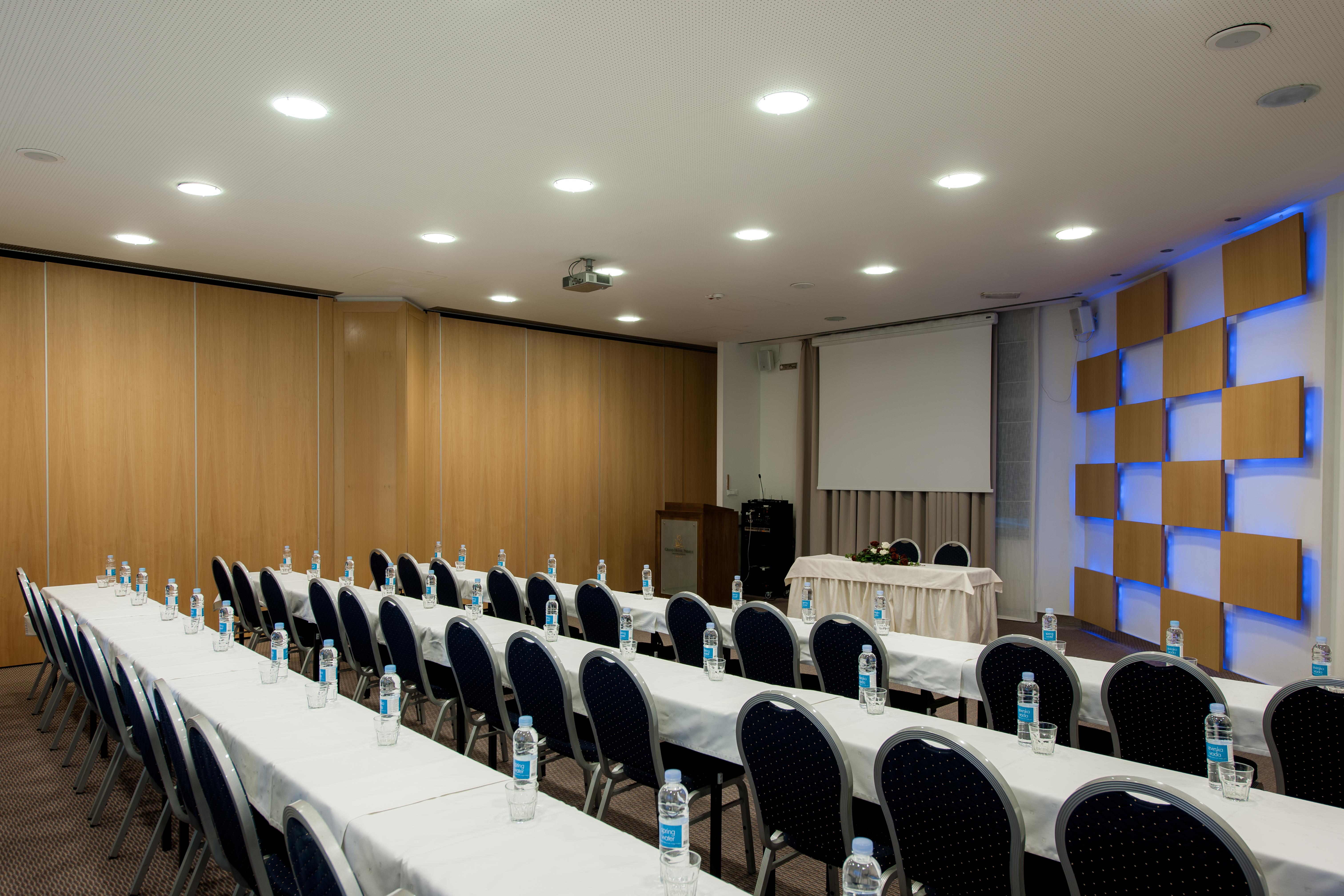 Grand Hotel Primus - Terme Ptuj - Sava Hotels & Resorts ภายนอก รูปภาพ